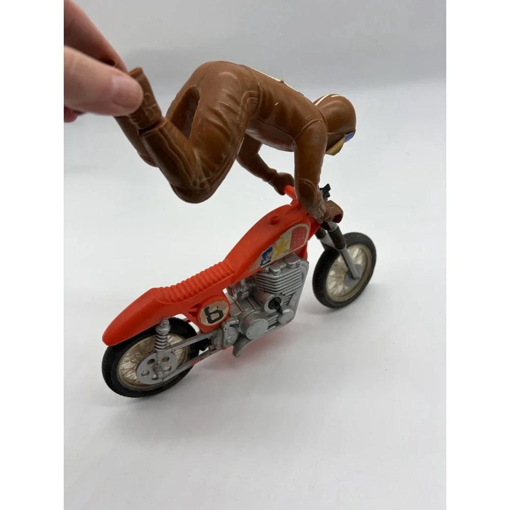 Vintage 1973 Mattel ELECTRIC HOG Triple Threat Motorcycle‎ Stunt Bike Brown Suit